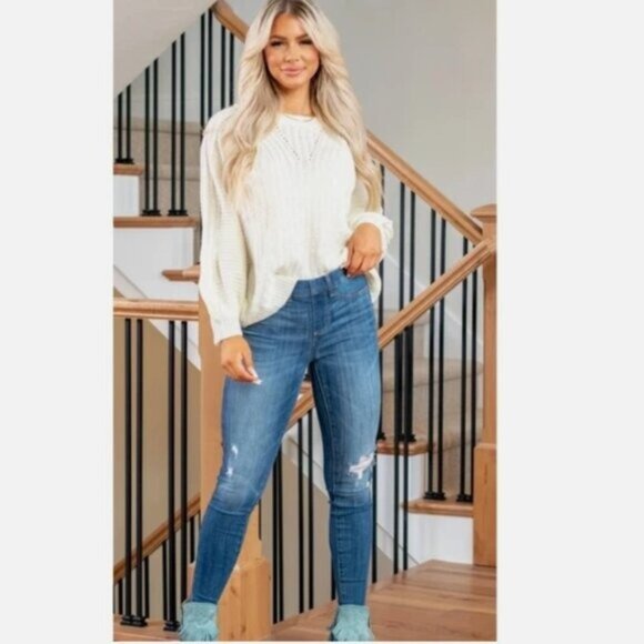 Judy Blue Mid Rise Pull-On Skinny Jegging - 9/29 - Picture 1 of 10